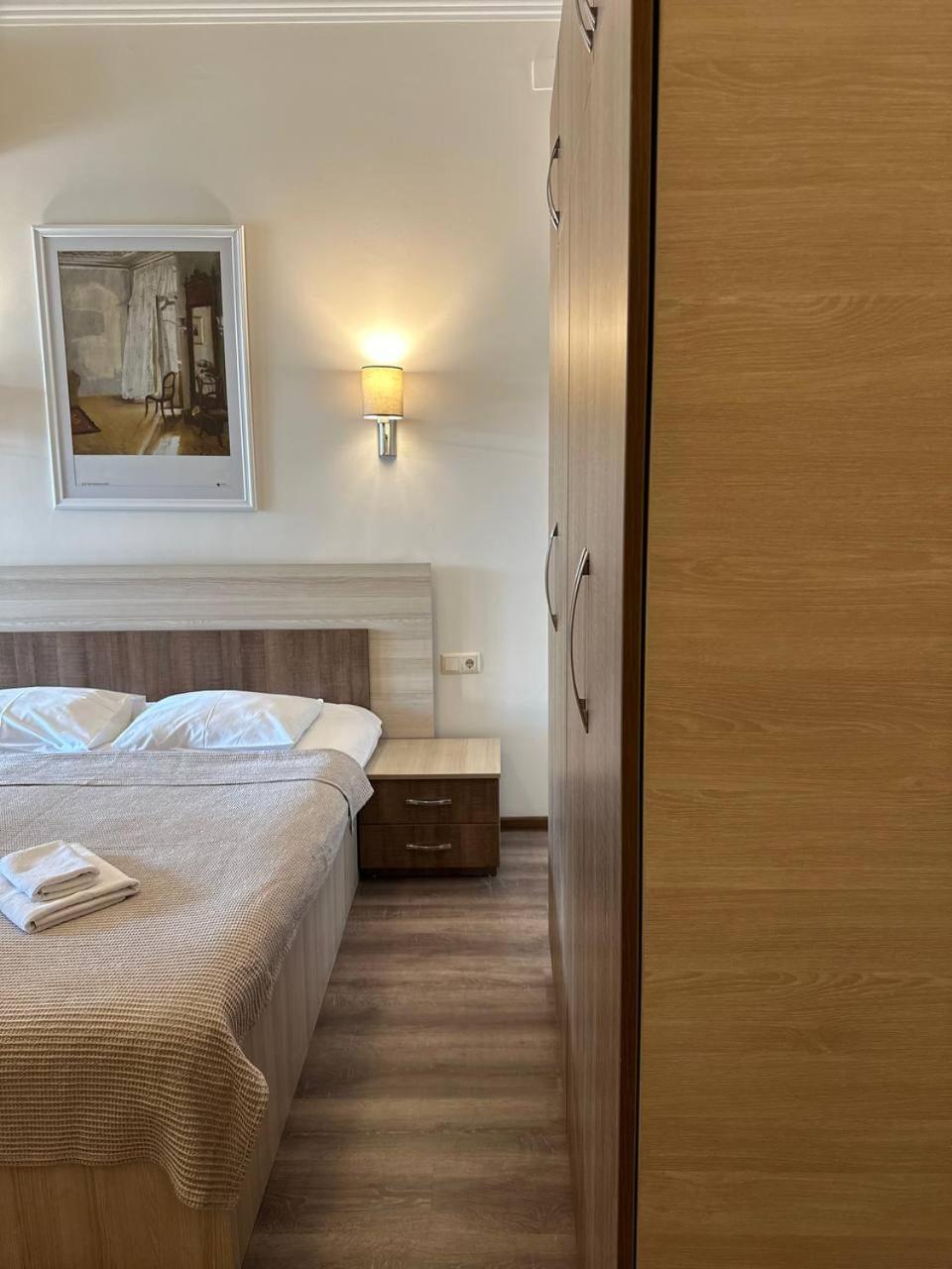 Hotel Mireosi Батумі Екстер'єр фото