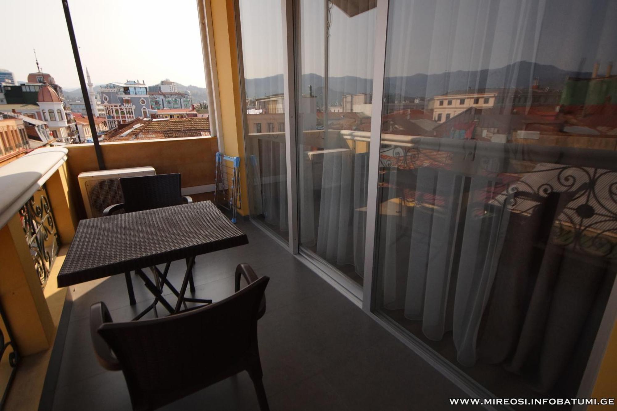 Hotel Mireosi Батумі Екстер'єр фото